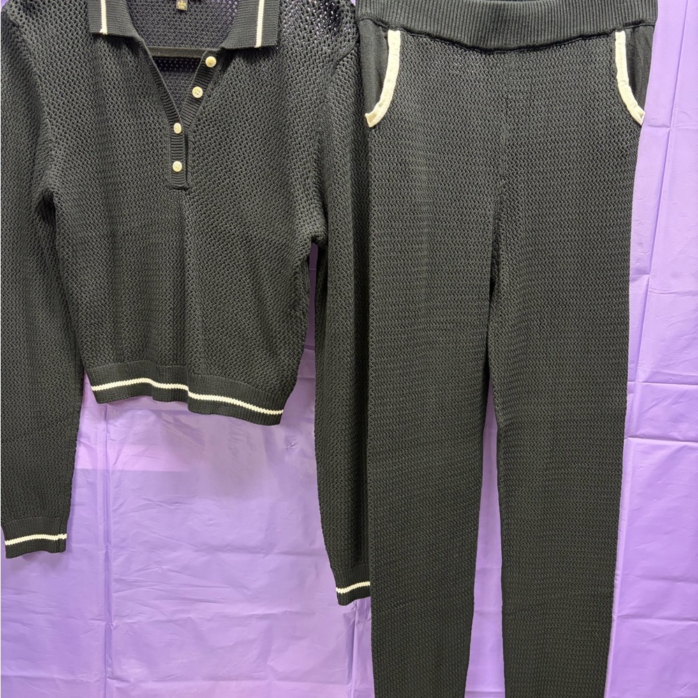 Women's Black V-Neck Knit Sweater with Contrast Trim